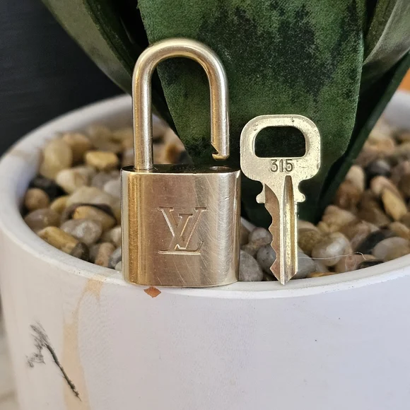 Authentic Louis Vuitton Gold Padlock Key #315 - Picture 4 of 5